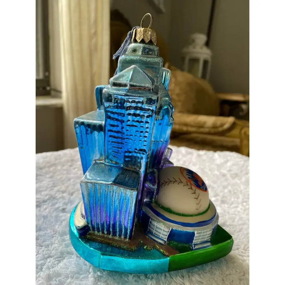 handmade Komozja glass ornament from Poland, featuring New York Mets stadium